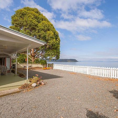 Lake Edge Cottage - Waitahanui Holiday Home Exterior foto